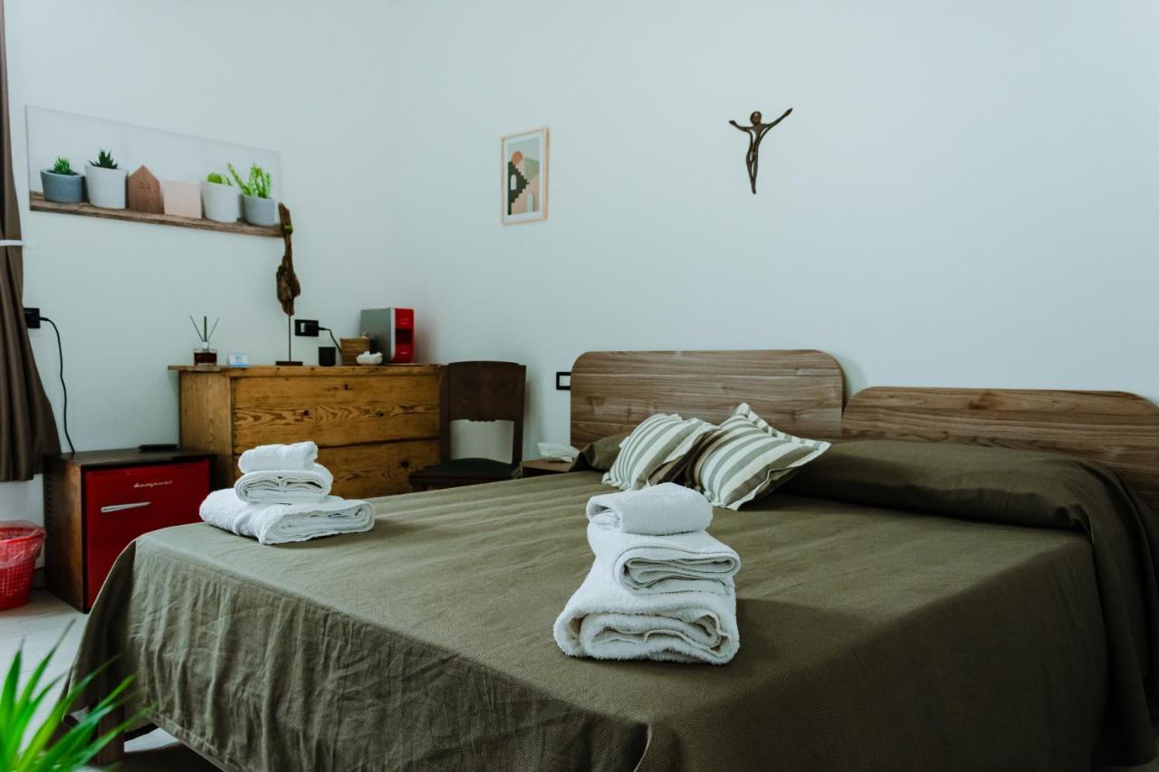 Ci Thorno Hotel Crosia エクステリア 写真