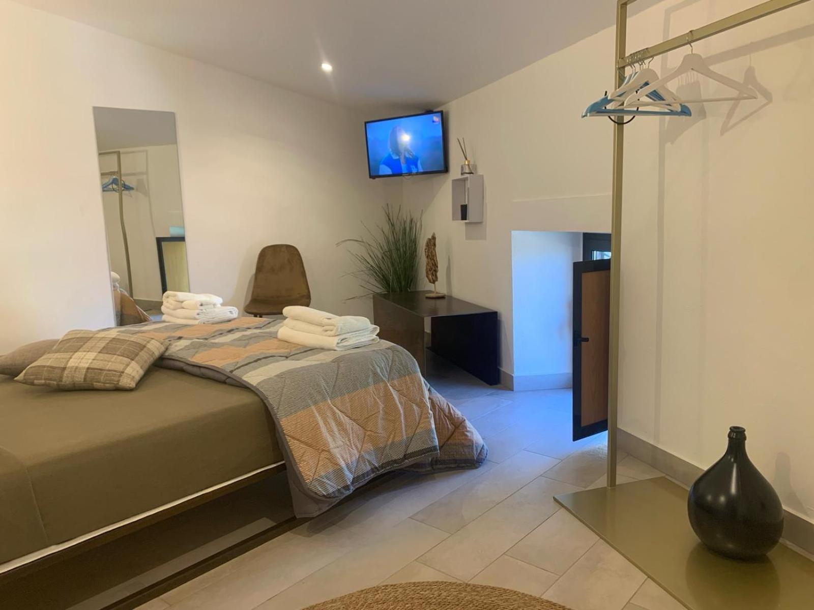 Ci Thorno Hotel Crosia エクステリア 写真